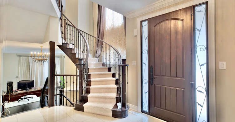 2 Drake Street, Vaughan, ON, L4H 3P2 - 4