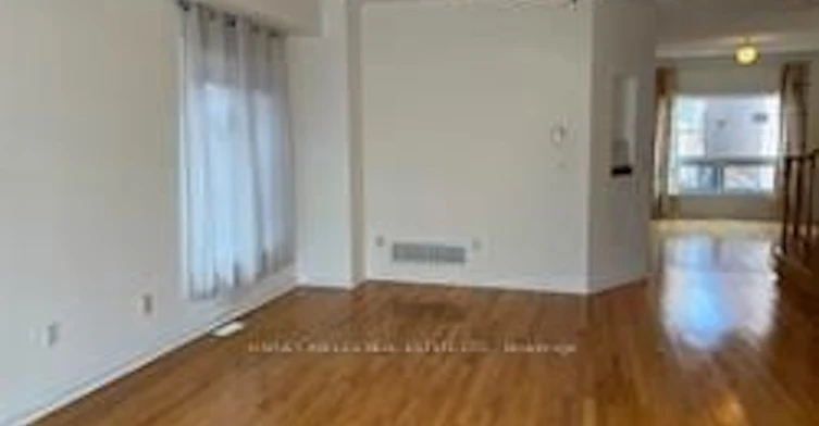 107 Brock Avenue, Markham, ON, L6C 2E8 - 3