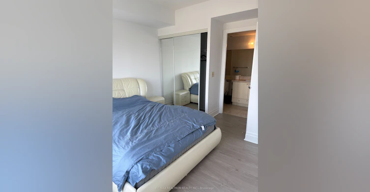 702-131 Upper Duke Crescent E, Markham, ON, L6G 0C9 - 8
