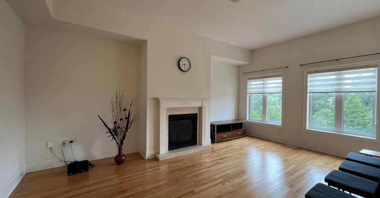 58 Briarfield Avenue E, East Gwillimbury, ON, L9N 0P4 - 2