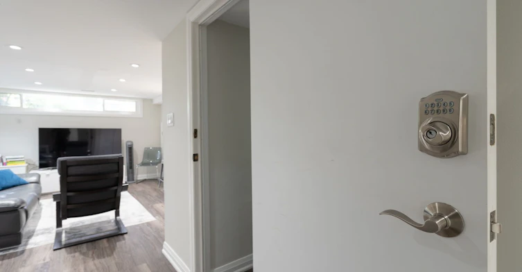 Bsmt-305 Blue Grass Boulevard, Richmond Hill, ON, L4C 3H3 - 12