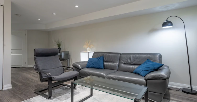 Bsmt-305 Blue Grass Boulevard, Richmond Hill, ON, L4C 3H3 - 6