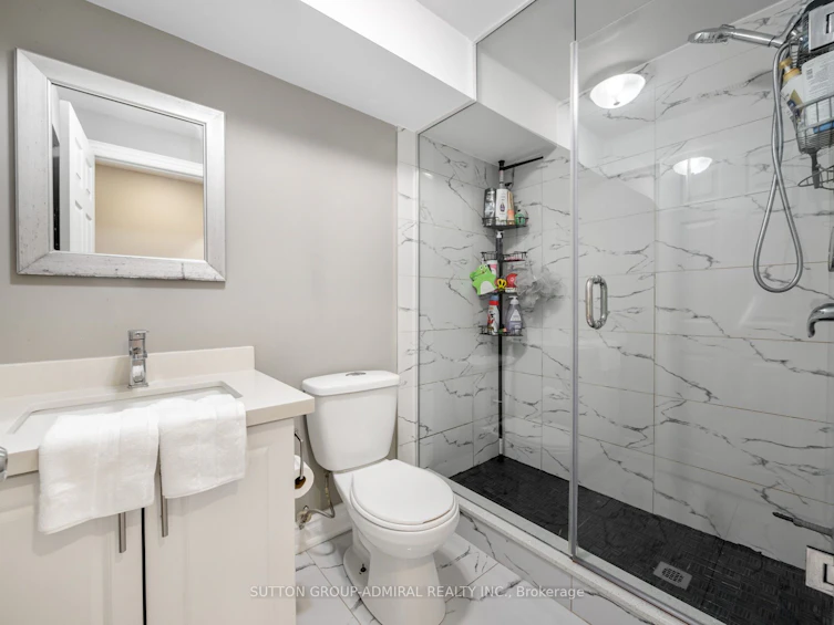 16 Craigvale Street, Vaughan, ON, L6A 0M3 - 41