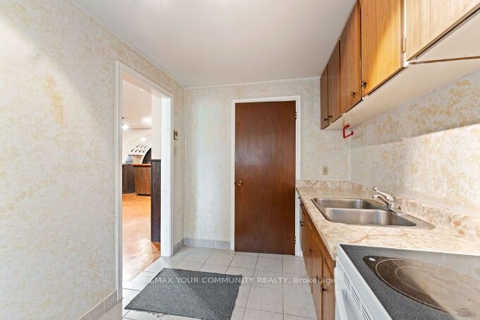 225 16th Avenue, Richmond Hill, ON, L4C 7A6 - 26