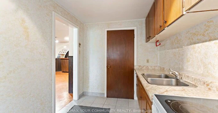 225 16th Avenue, Richmond Hill, ON, L4C 7A6 - 26