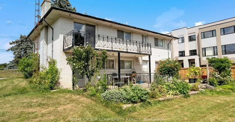225 16th Avenue, Richmond Hill, ON, L4C 7A6 - 37