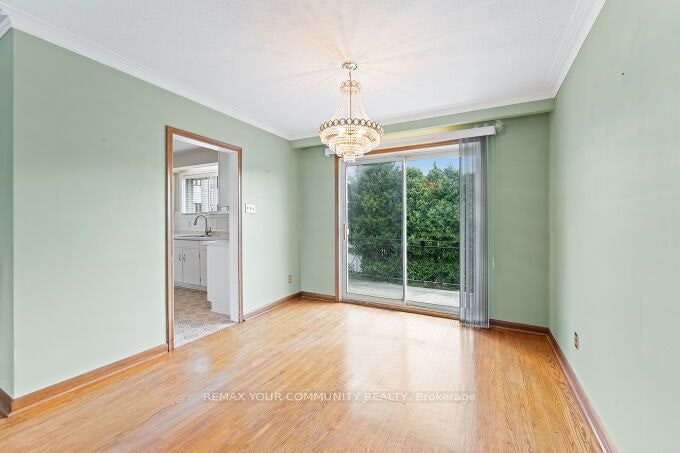 225 16th Avenue, Richmond Hill, ON, L4C 7A6 - 11