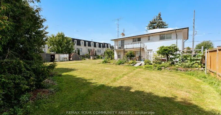 225 16th Avenue, Richmond Hill, ON, L4C 7A6 - 36