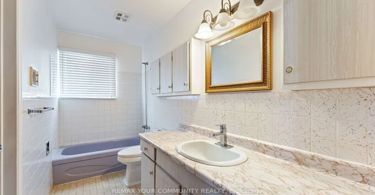225 16th Avenue, Richmond Hill, ON, L4C 7A6 - 22