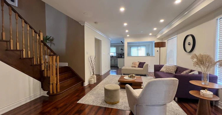 61 Kalmar Crescent, Richmond Hill, ON, L4E 3Z4 - 4