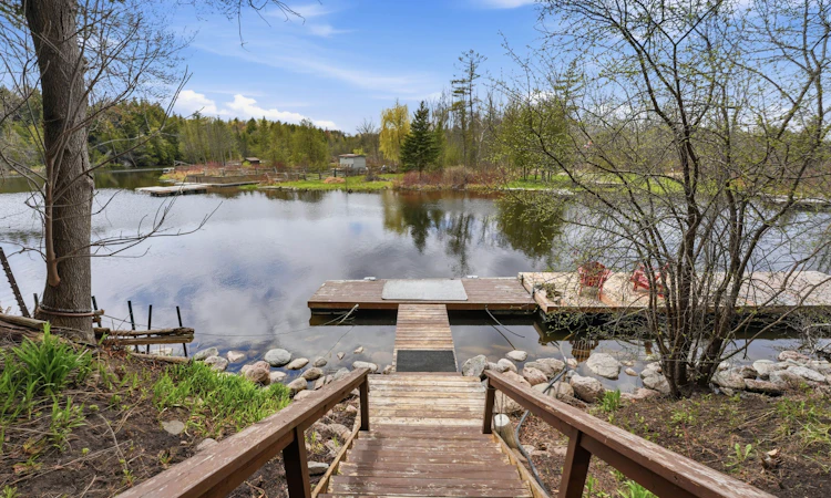 104 Riverbank Drive