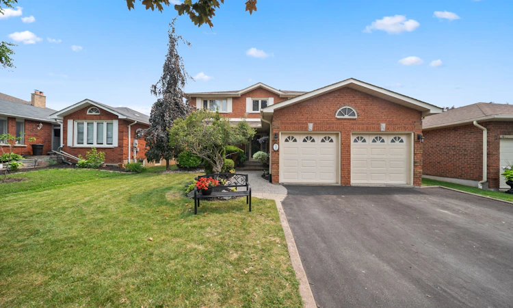 135 Aspen Crescent