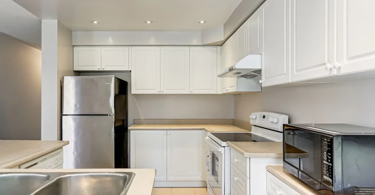 20 Raintree Drive, Markham, ON, L3R 5T9 - 13