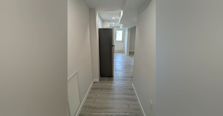 47B Drury Street, Bradford West Gwillimbury, ON, L3Z 1W9 - 7