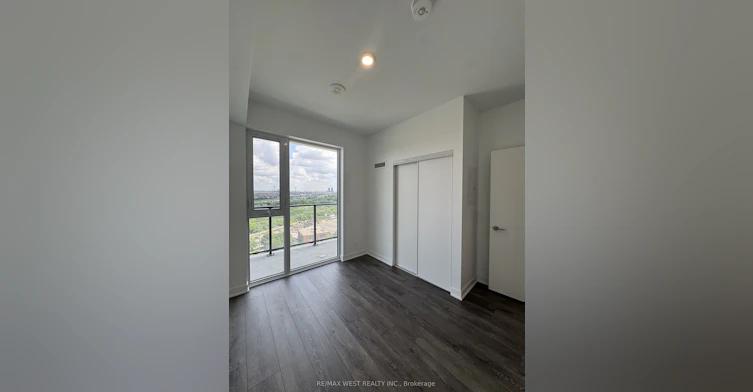 10 Flavelle Trail, Vaughan, ON, L4L 0M8 - 5