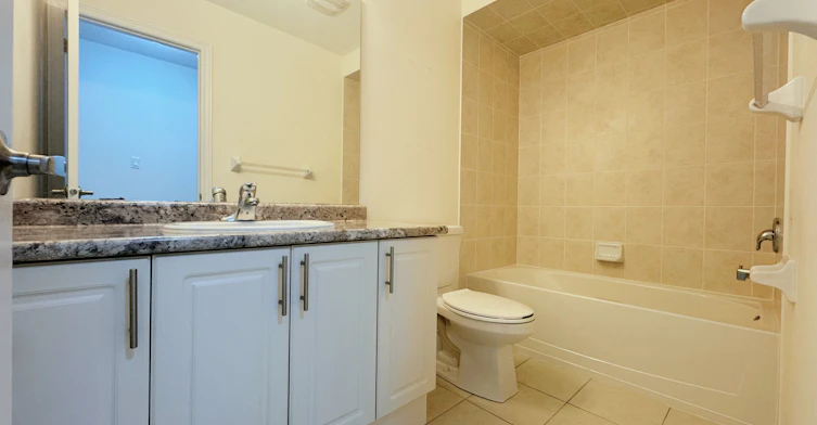 36 Applegate Drive, East Gwillimbury, ON, L9N 0R2 - 19