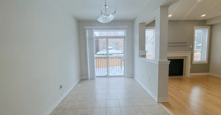 36 Applegate Drive, East Gwillimbury, ON, L9N 0R2 - 5