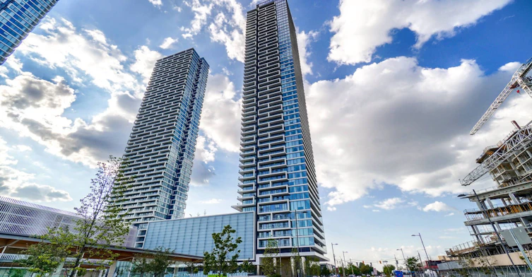 4009-950 Portage Parkway, Vaughan, ON, L4K 0J7