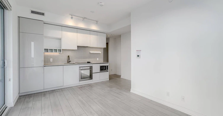 4009-950 Portage Parkway, Vaughan, ON, L4K 0J7 - 16