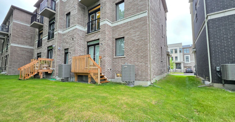 60 Puisaya Drive, Richmond Hill, ON, L4E 1A2 - 48