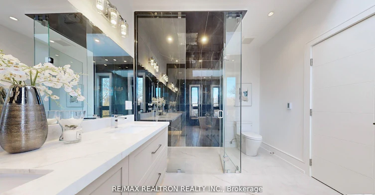 84 Murray Drive, Aurora, ON, L4G 2C3 - 26