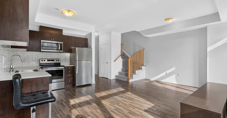 5 Beliveau Street, Vaughan, ON, L4L 0M1 - 14