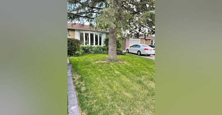 39 Devins Drive, Aurora, ON, L4G 2Z3