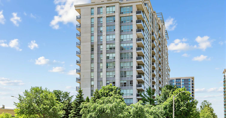 1206-50 Disera Drive, Vaughan, ON, L4J 9E9