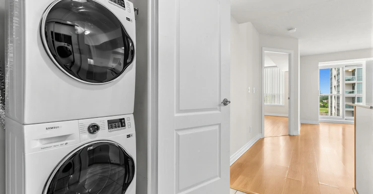 1206-50 Disera Drive, Vaughan, ON, L4J 9E9 - 21