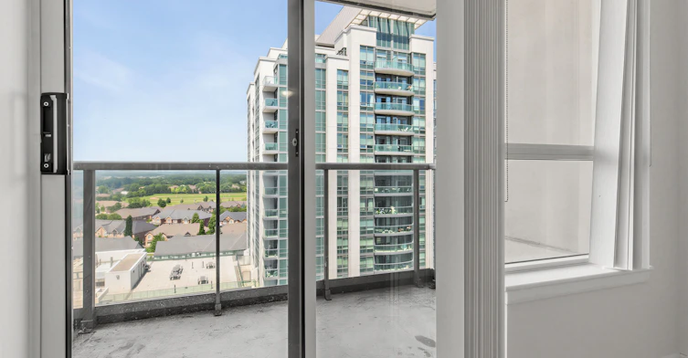 1206-50 Disera Drive, Vaughan, ON, L4J 9E9 - 22