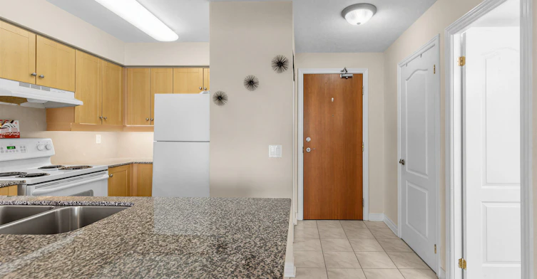 1206-50 Disera Drive, Vaughan, ON, L4J 9E9 - 6