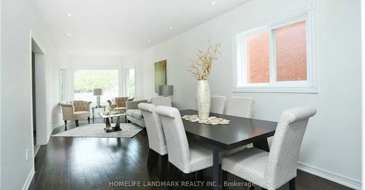 80 Larratt Lane, Richmond Hill, ON, L4C 0E2 - 2