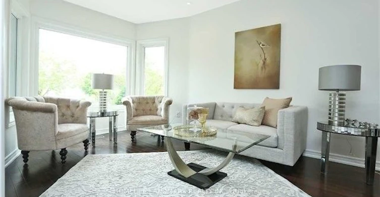 80 Larratt Lane, Richmond Hill, ON, L4C 0E2