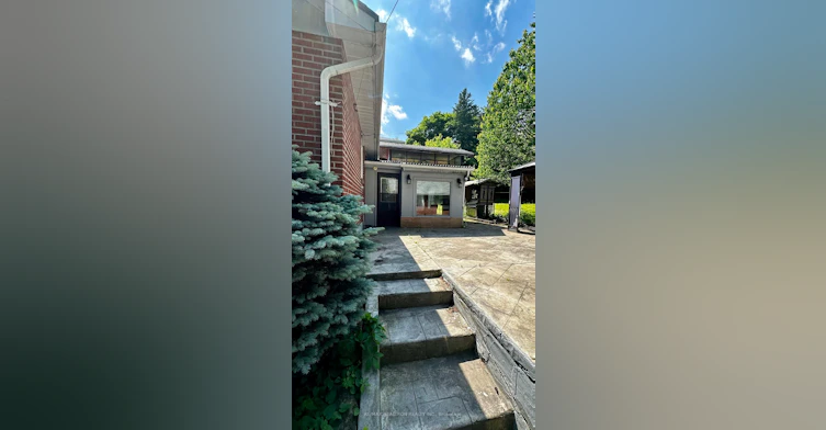 2430 King Road, King, ON, L7B 1J7 - 8