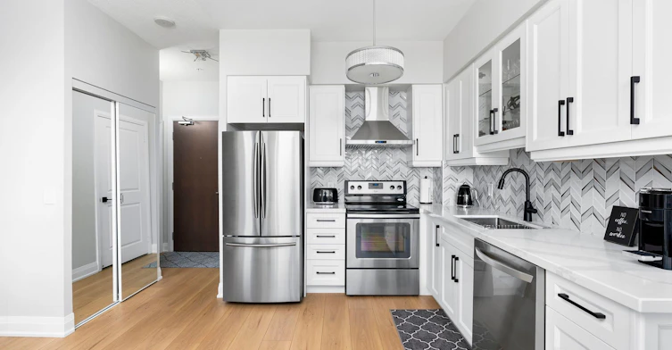 PH 6-95 North Park Road, Vaughan, ON, L4J 0J1 - 10