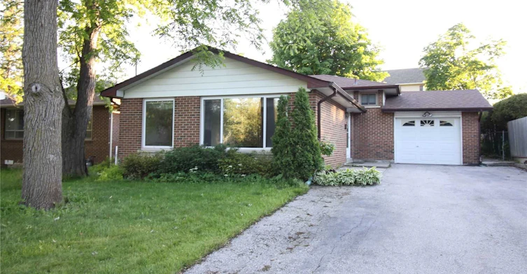 180 Church Street S, Richmond Hill, ON, L4C 1W6