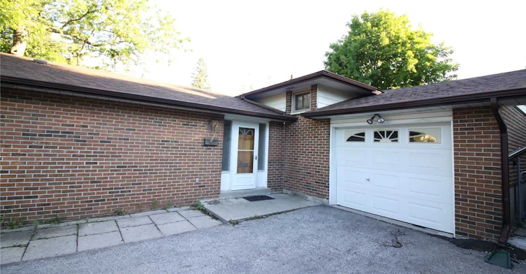 180 Church Street S, Richmond Hill, ON, L4C 1W6 - 3