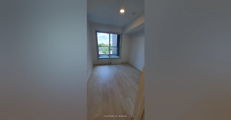 210-7950 Bathurst Street, Vaughan, ON, L4J 0L4 - 3