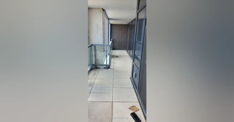 210-7950 Bathurst Street, Vaughan, ON, L4J 0L4 - 10