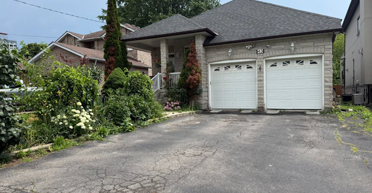 43 Oak Avenue, Richmond Hill, ON, L4C 6R5