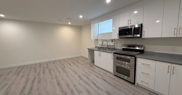 43 Oak Avenue, Richmond Hill, ON, L4C 6R5 - 9