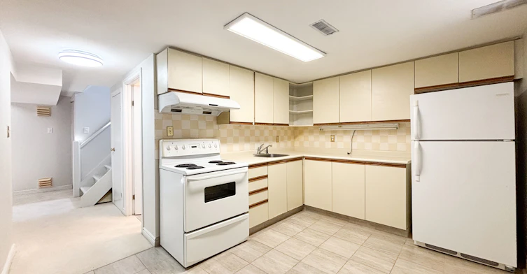 7 Rockport Crescent, Richmond Hill, ON, L4C 2L5 - 11