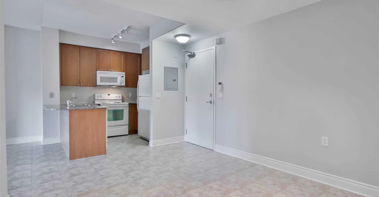 411-8201 Islington Avenue, Vaughan, ON, L4L 9S6 - 14
