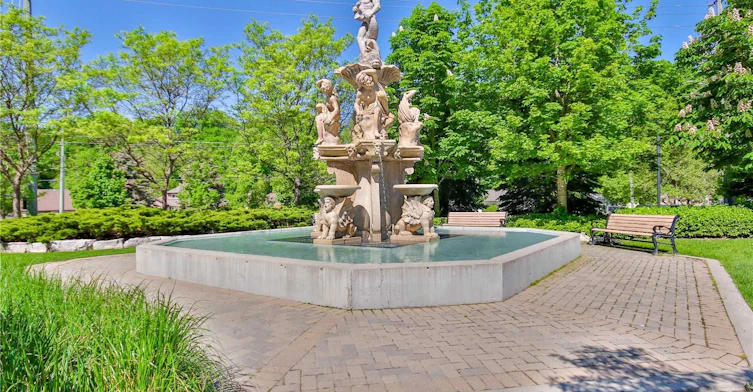 411-8201 Islington Avenue, Vaughan, ON, L4L 9S6