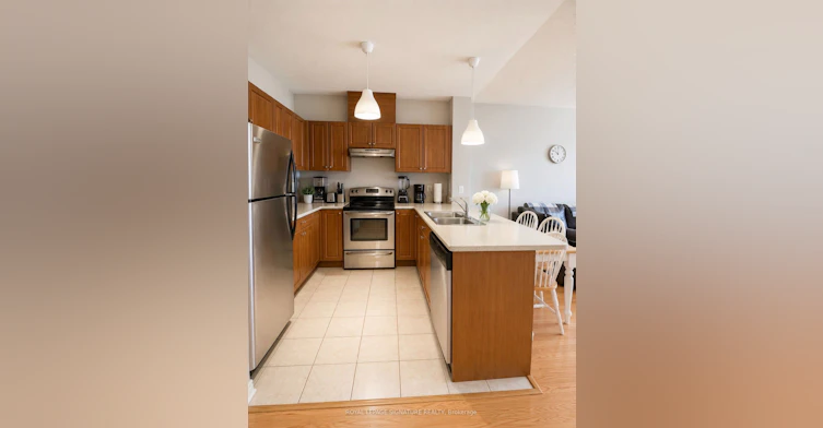 223-9421 Jane Street, Vaughan, ON, L6A 4H8 - 4