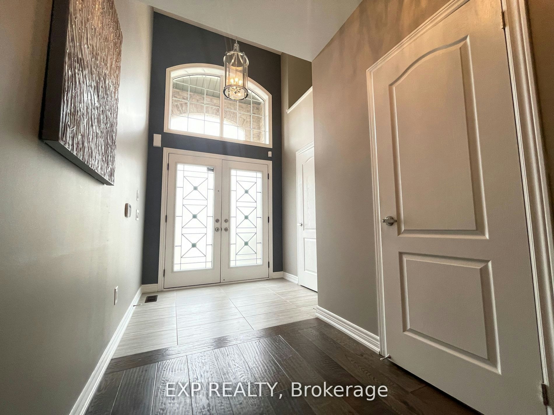 740 Clifford Perry Place, Newmarket, ON, L3X 0J3 - 2