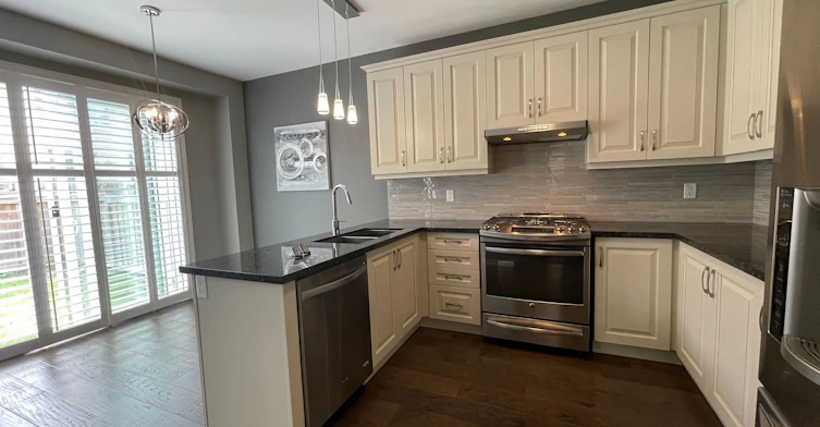 740 Clifford Perry Place, Newmarket, ON, L3X 0J3 - 6