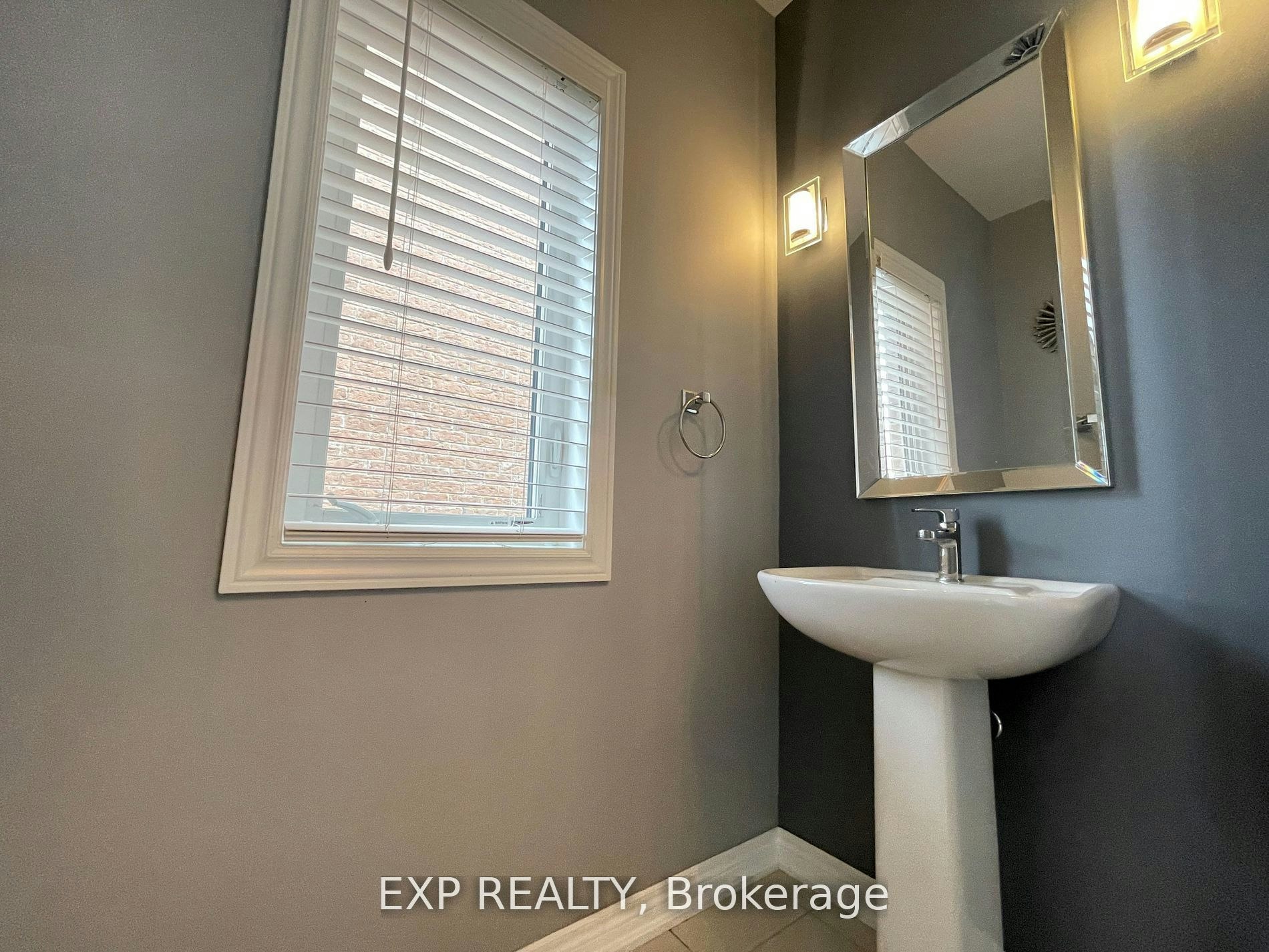 740 Clifford Perry Place, Newmarket, ON, L3X 0J3 - 8