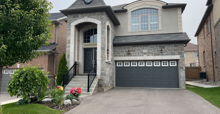 740 Clifford Perry Place, Newmarket, ON, L3X 0J3