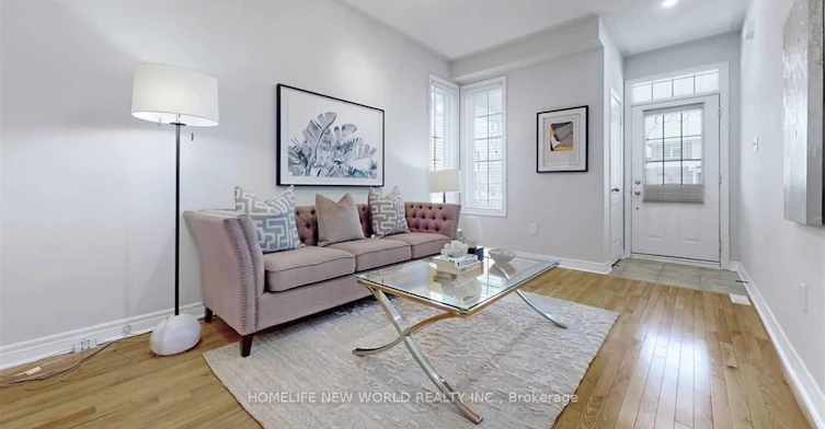 52 Mantle Avenue, Whitchurch-Stouffville, ON, L4A 0M5 - 2